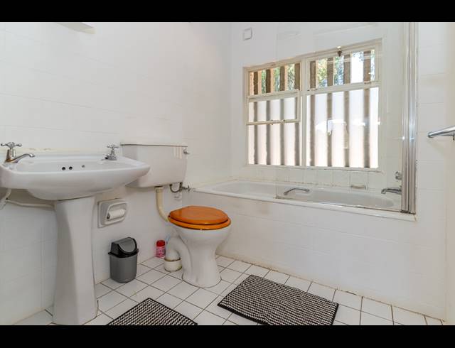 3 BEDROOM DUPLEX TO LET IN BORDEAUX